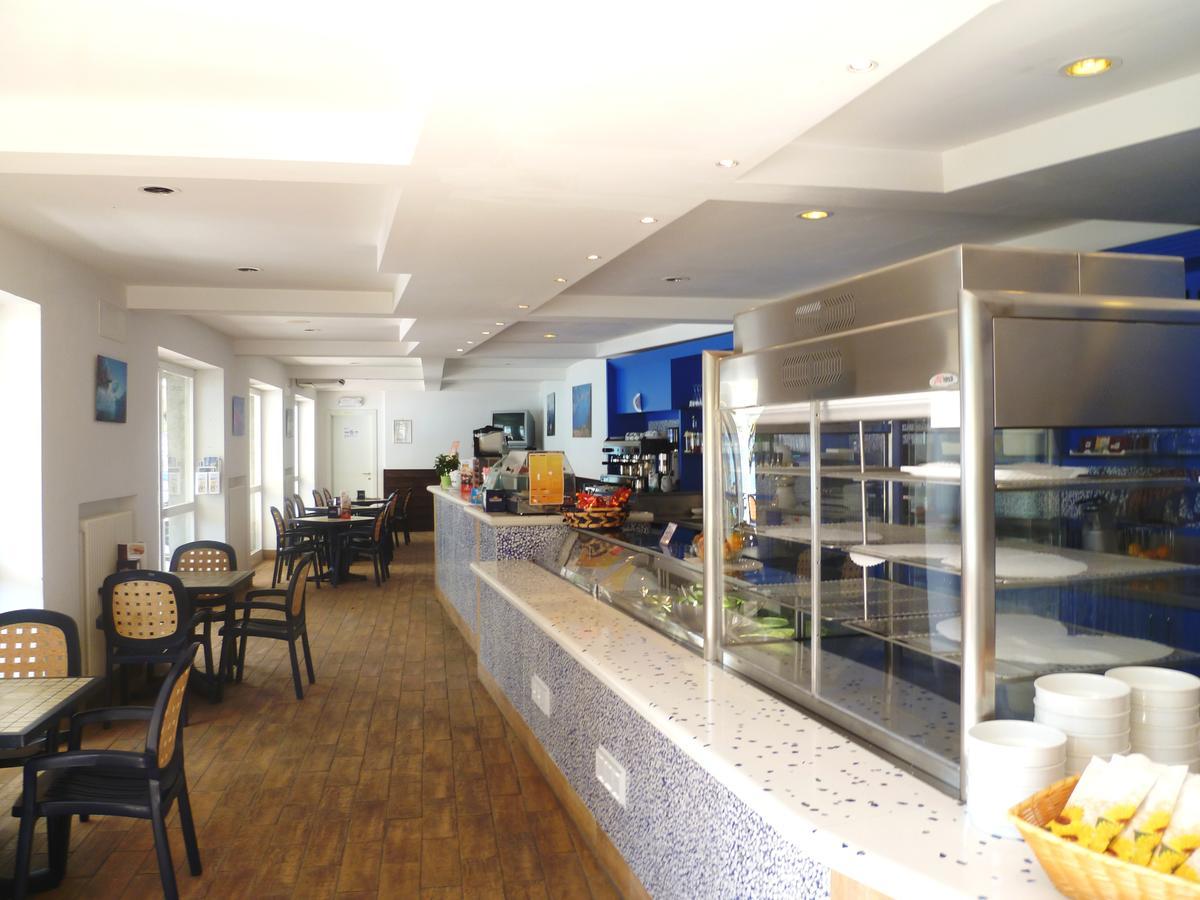 Surf Hotel Pier - Montagnoli Group Лімоне-суль-Гарда Екстер'єр фото